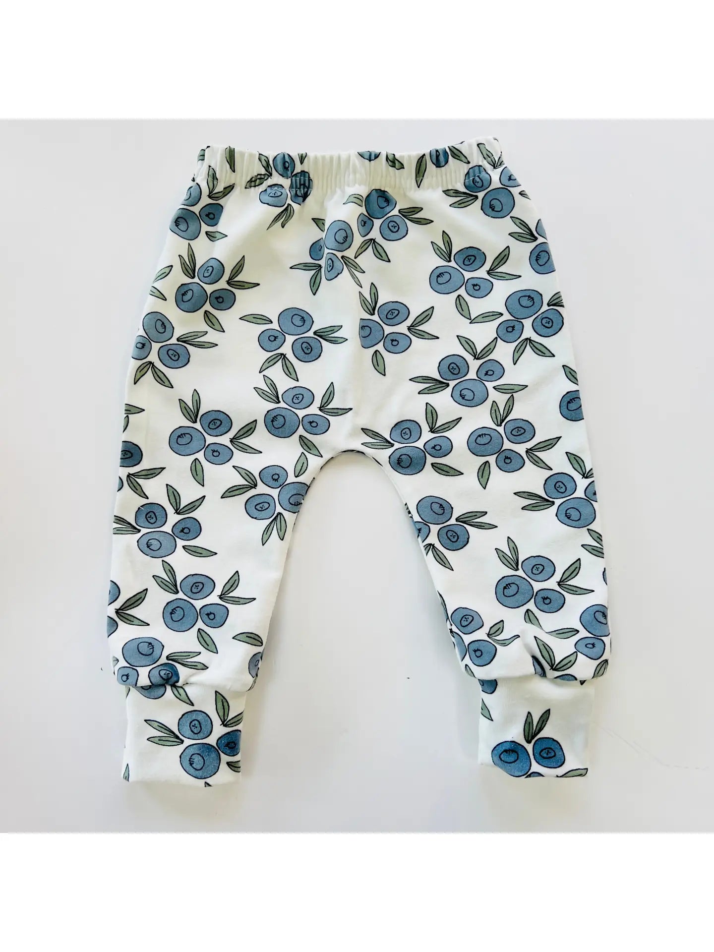 Eddie & Bee Organic Cotton Leggings in Cream "Blueberries"