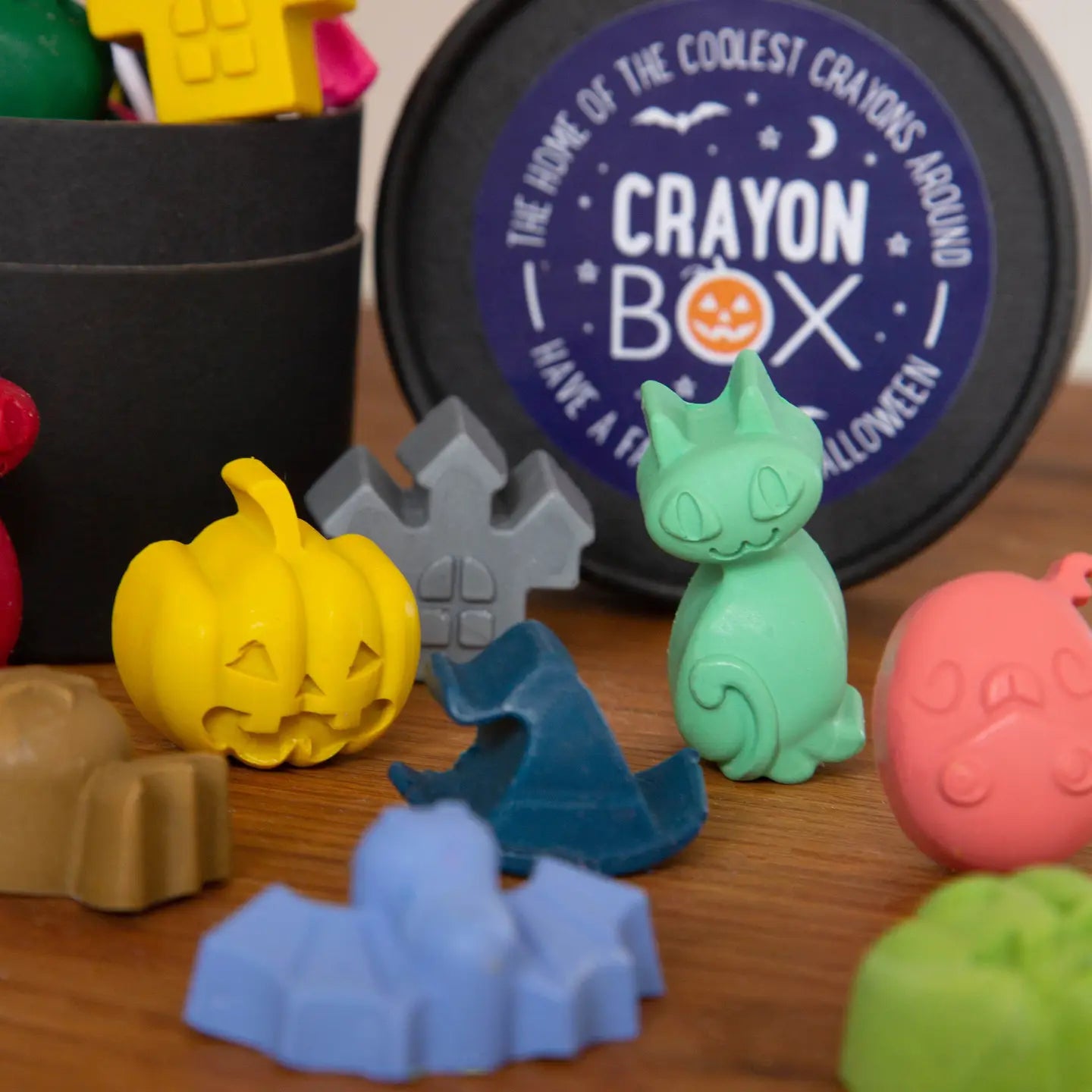 Crayon Box Halloween Tub of Crayons